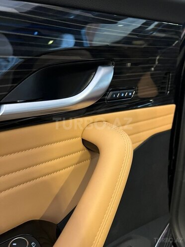 Geely Monjaro-12