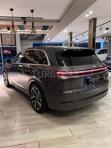 Li Auto L7-6