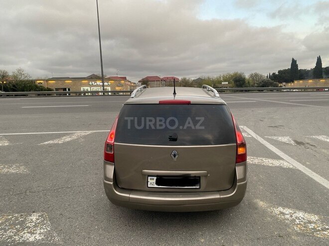 Renault Megane-2