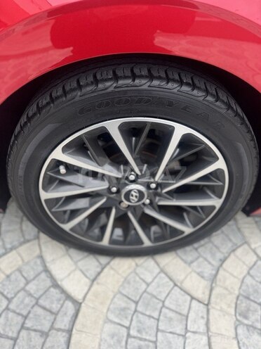 Hyundai Sonata-16