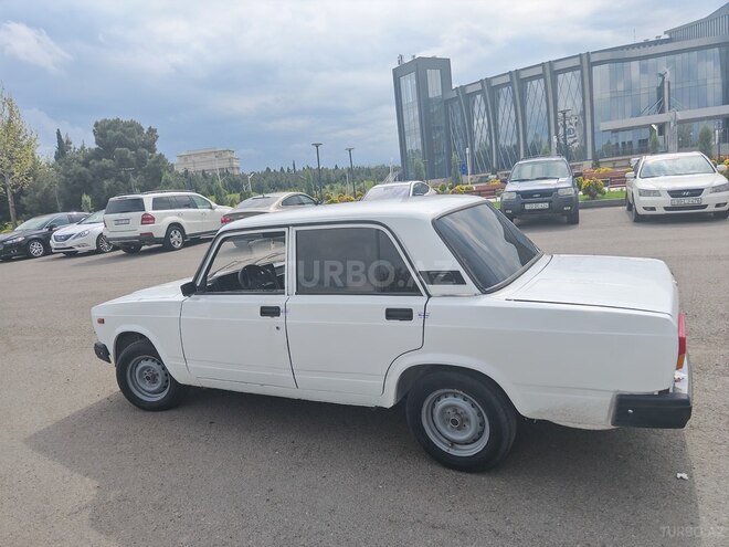LADA (VAZ) 2107-3