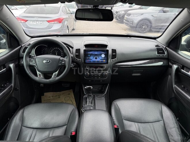 Kia Sorento-7