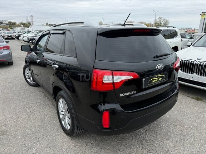 Kia Sorento-5