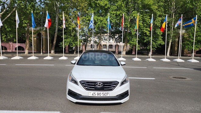 Hyundai Sonata-1