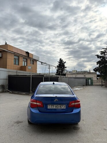 Chevrolet Cruze-5