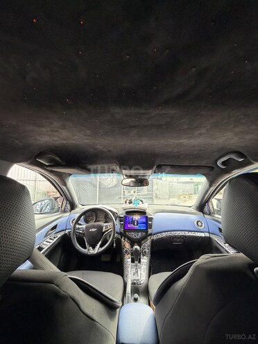 Chevrolet Cruze-12