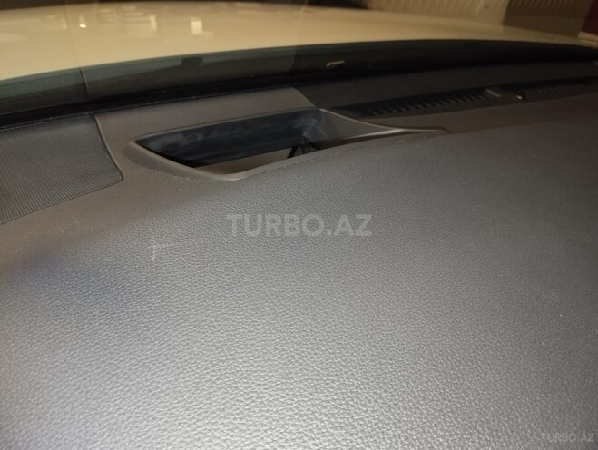 Toyota Camry-14