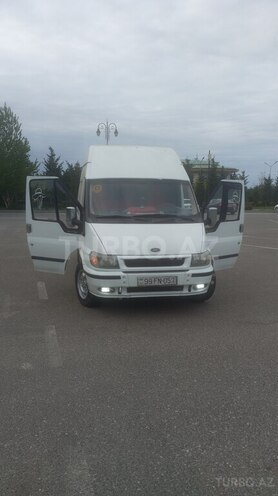 Ford Transit-2