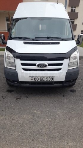 Ford Transit-2