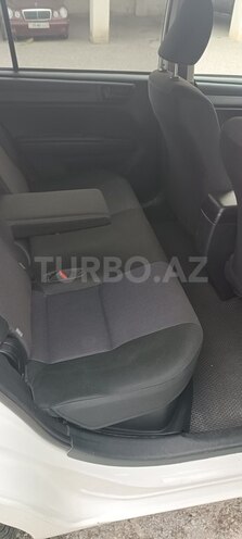 Toyota Corolla Fielder-4