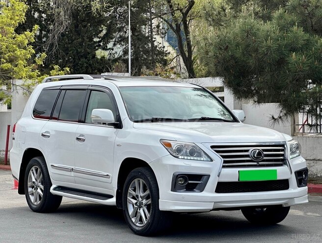 Lexus LX 570-3