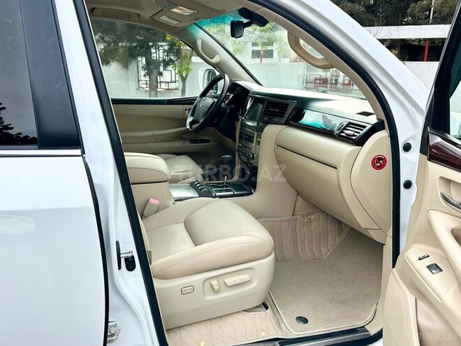 Lexus LX 570-8