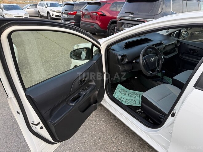 Toyota Aqua 2017, 145,000 km - 1.5 l - Bakı