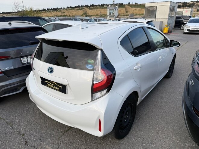 Toyota Aqua 2017, 145,000 km - 1.5 l - Bakı
