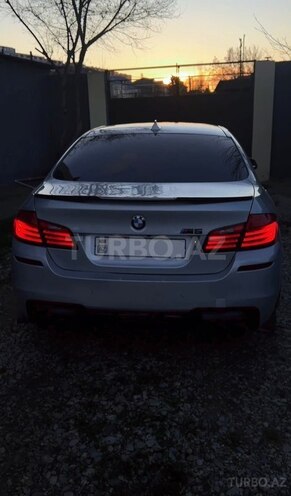 BMW 528-7