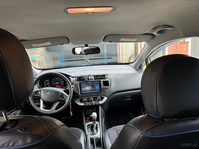 Kia Rio-4