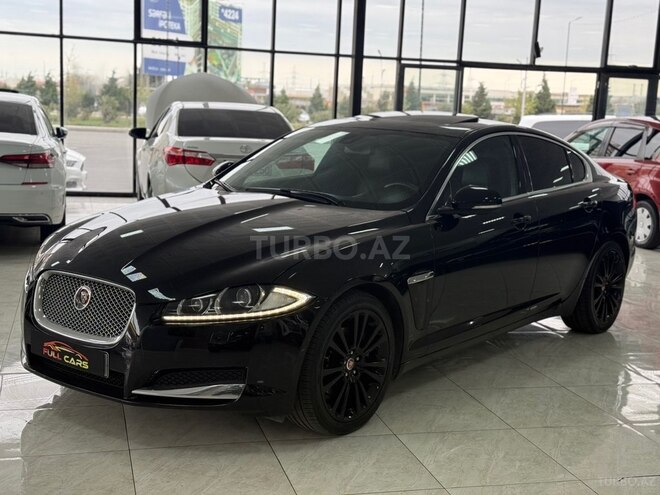 Jaguar XF-4
