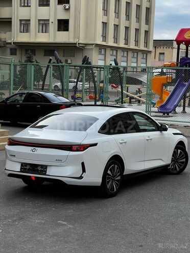Changan Qiyuan A05-6