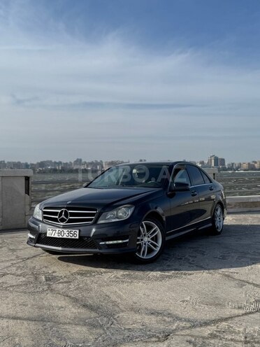Mercedes C 250-1