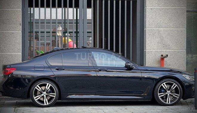 BMW 740-13