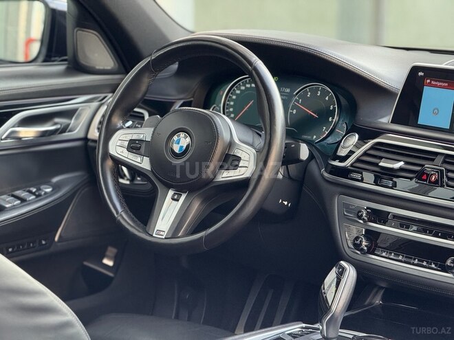 BMW 740-16