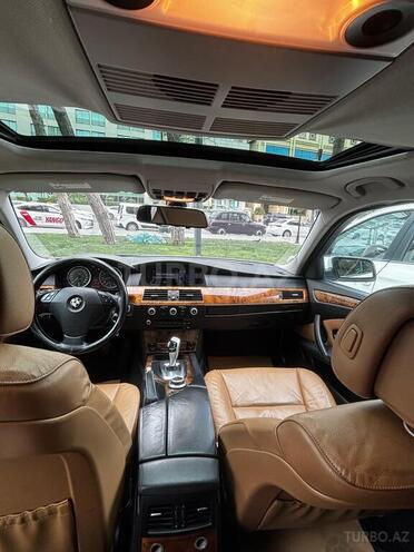 BMW 528-4