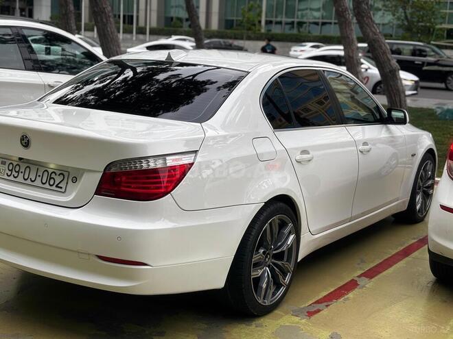 BMW 528-9
