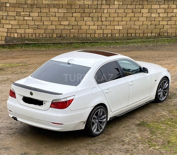 BMW 528-10
