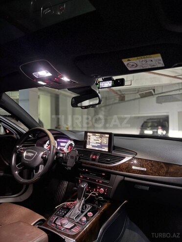 Audi A6-6