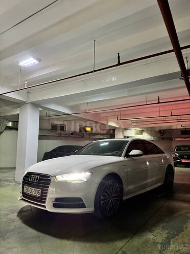 Audi A6-3