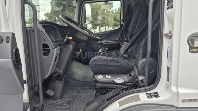 Mercedes Atego 818-6
