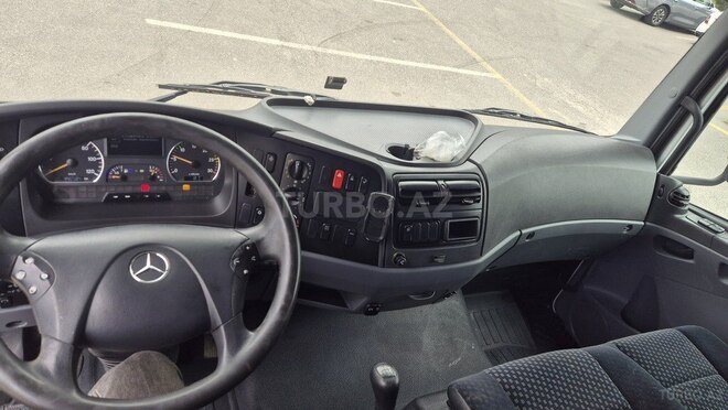 Mercedes Atego 818-3