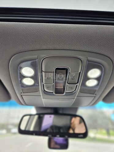Hyundai Santa Fe-6