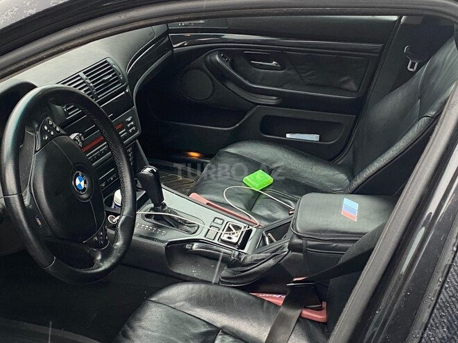 BMW 525-2