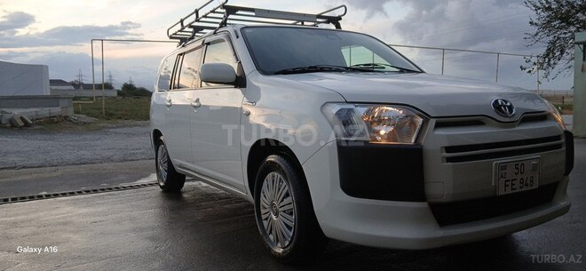 Toyota Probox-10