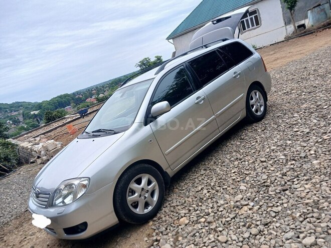 Toyota Corolla-10