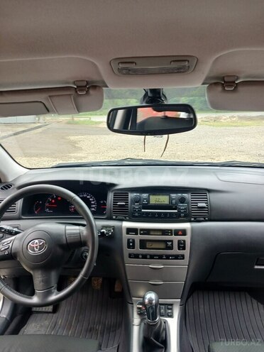 Toyota Corolla-11