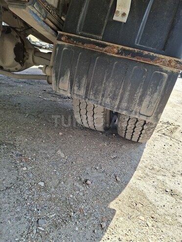 Ford Transit-13