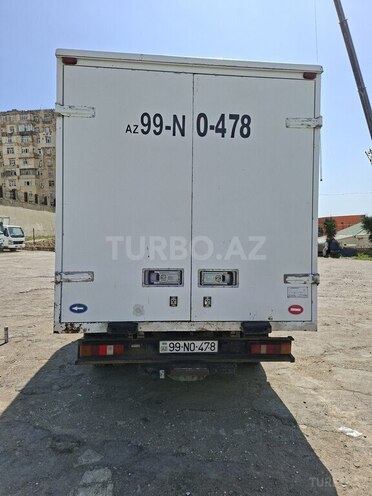 Ford Transit-16