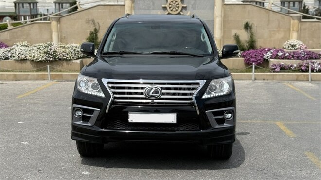 Lexus LX 570-6