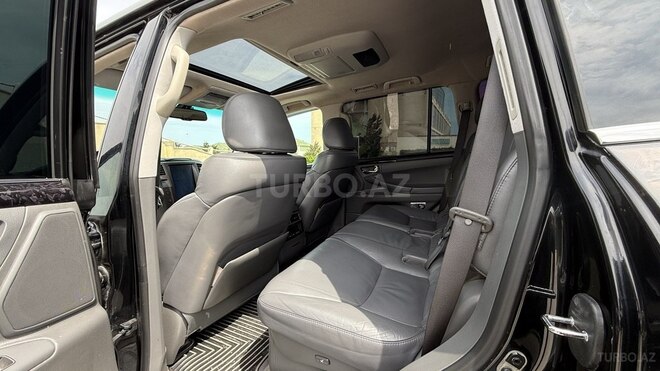 Lexus LX 570-15