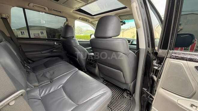 Lexus LX 570-18