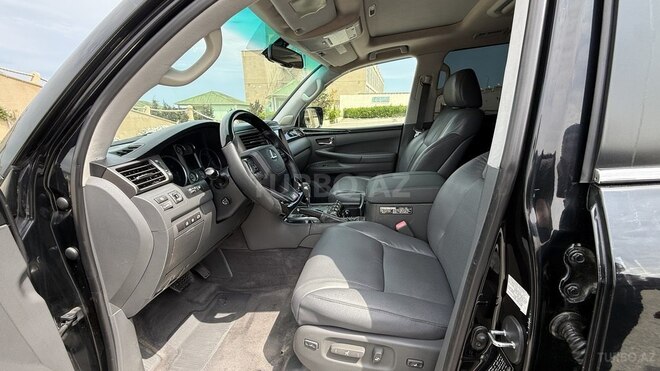 Lexus LX 570-14