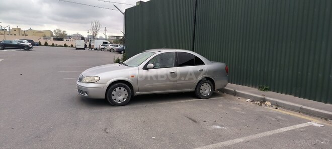 Nissan Sunny-4