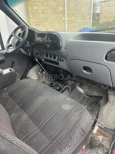 Ford Transit-7