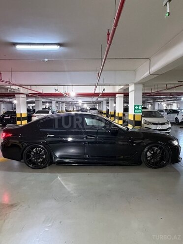 BMW 530-5