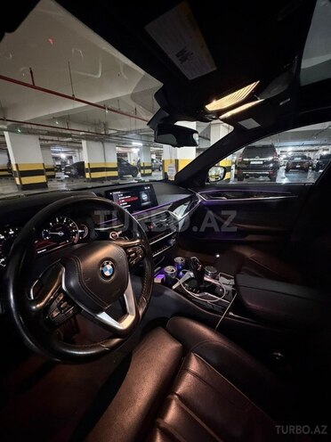 BMW 530-9