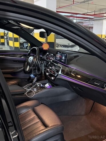 BMW 530-10