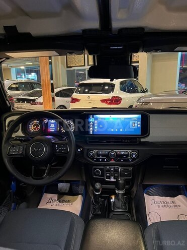 Jeep Wrangler-8