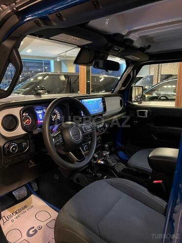 Jeep Wrangler-9